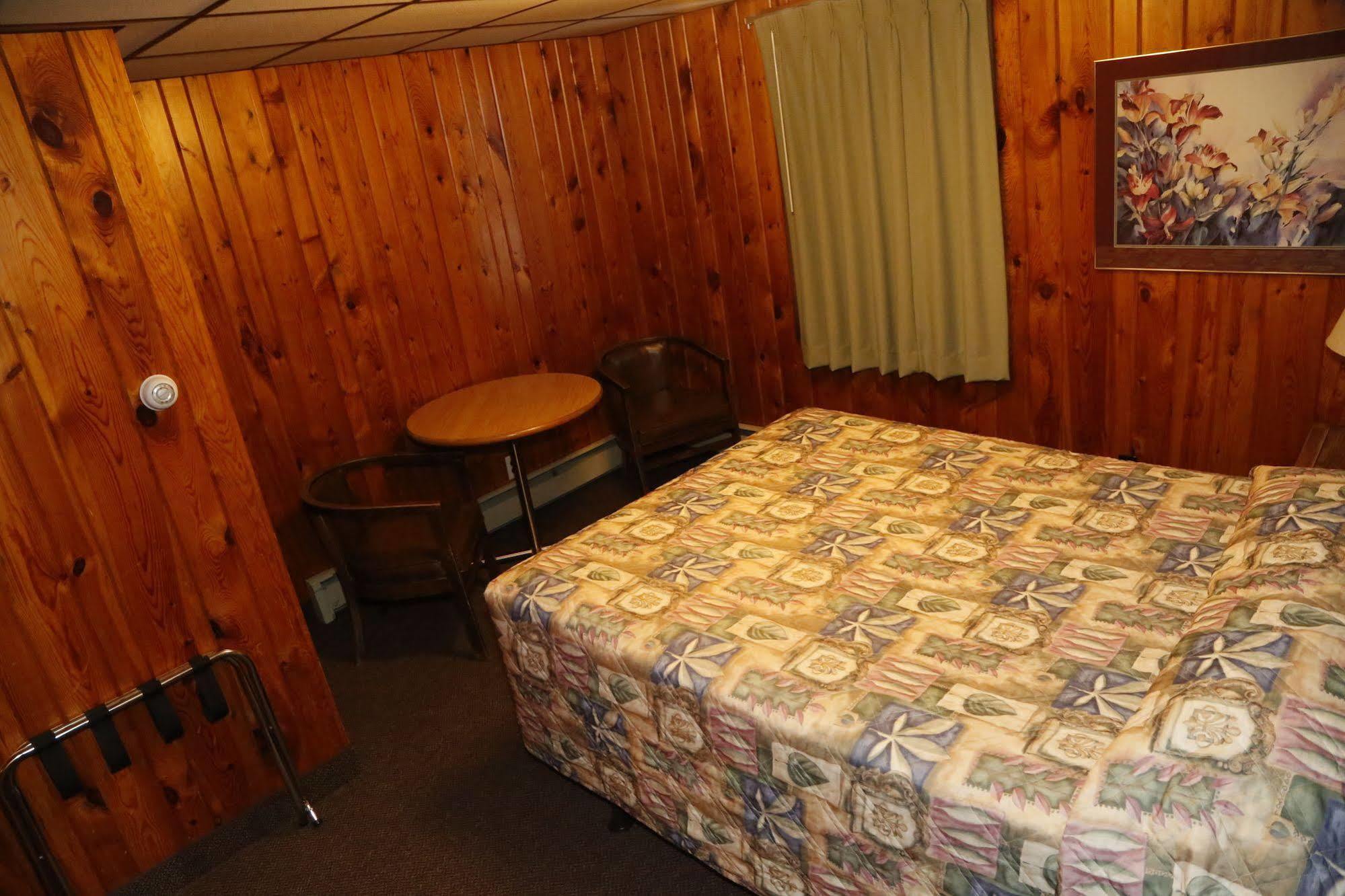 Motel Ely 외부 사진